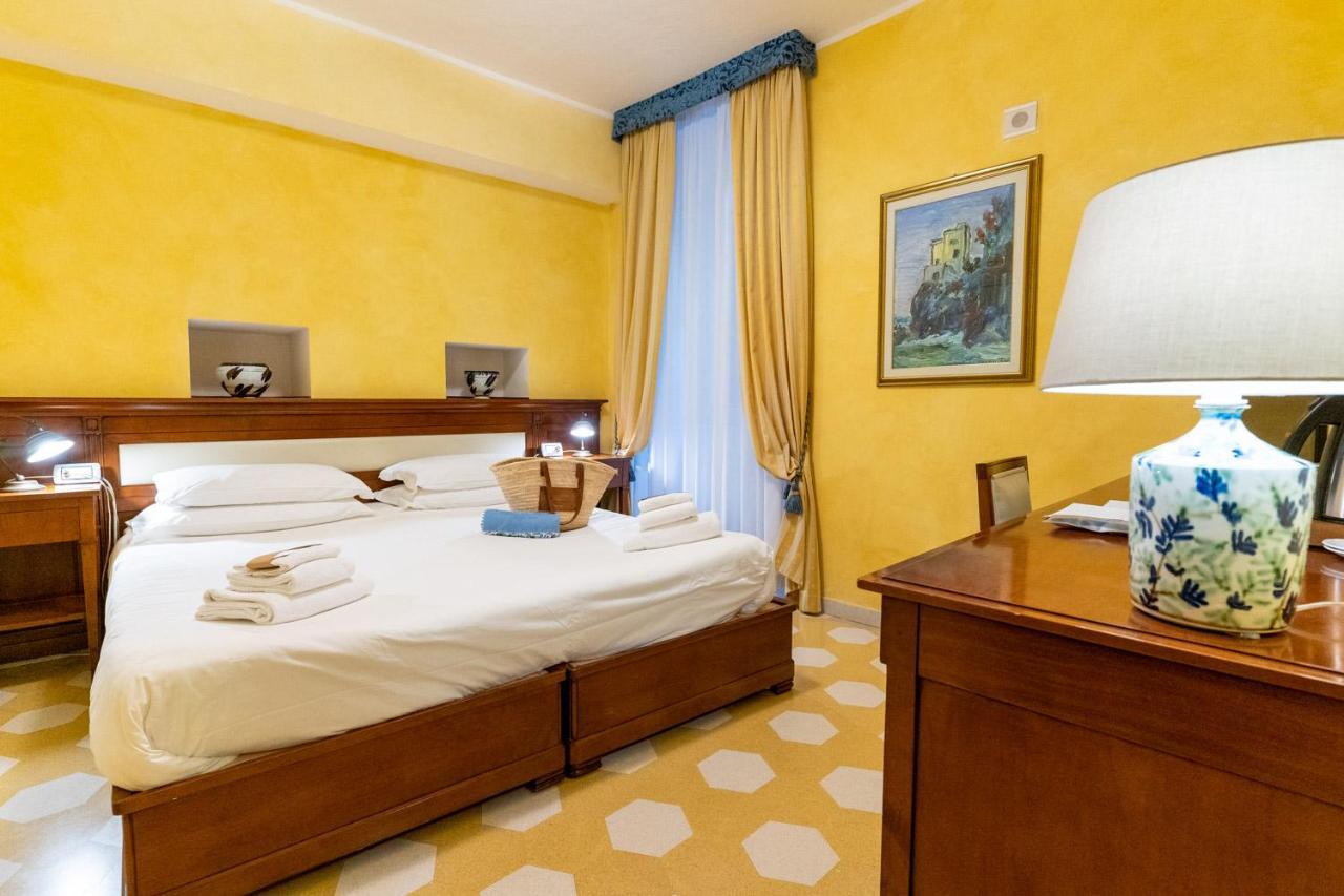 מונטרוסו אל מארה Locanda Il Maestrale מראה חיצוני תמונה