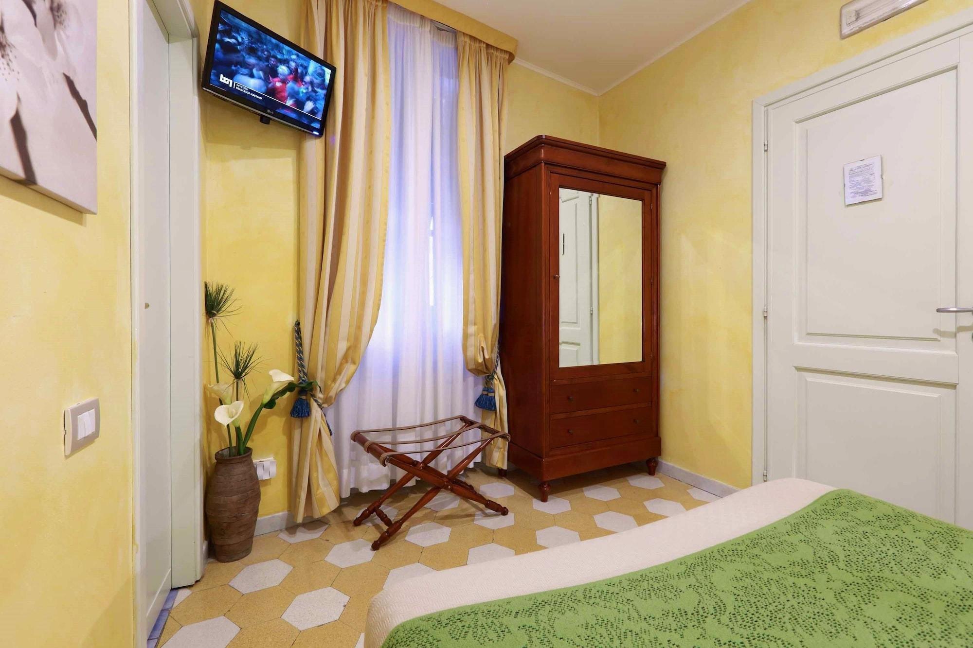 מונטרוסו אל מארה Locanda Il Maestrale מראה חיצוני תמונה